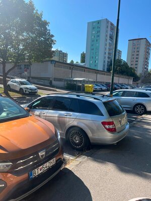 SLOVREAL - predaj garáže v Bratislave - Karlova ves — foto 4