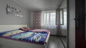 PRIESTRANNÝ 4-IZBOVÝ BYT S LOGGIOU — foto 5