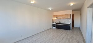 SLOVREAL - predaj 2 izbový byt Žiar nad Hronom, 46 m2 — foto 2