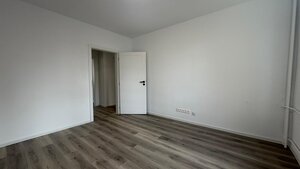 SLOVREAL : Predaj 3 - izbového bytu v meste Zvolen (centrum) — foto 8