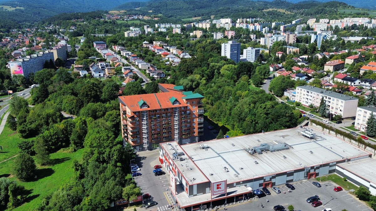 SLOVREAL : NA PREDAJ 5i MEZONET V BANSKÉJ BYSTRICI — foto 2