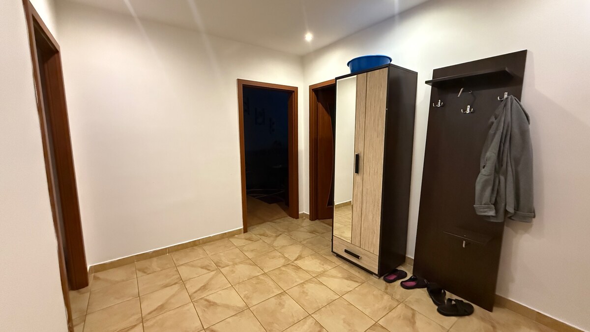 NA PREDAJ 3-IZBOVÝ BYT S DVOMA BALKÓNMI V NOVEJ BANI — foto 14