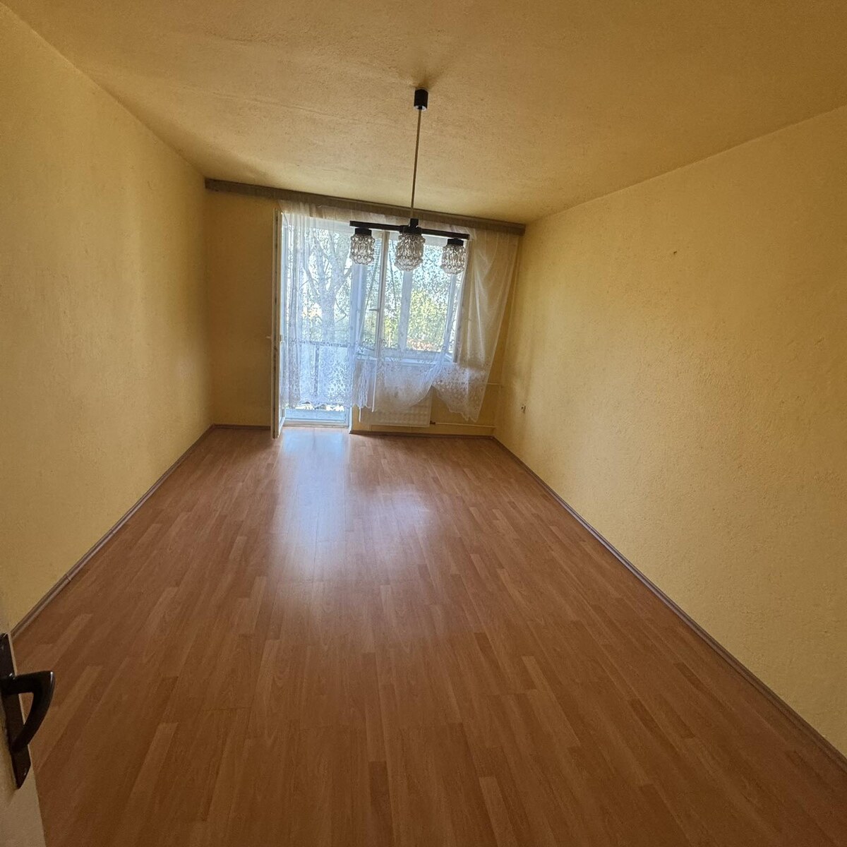 Poctivá tehla, priestor a ideálne 1. poschodie  Šahy — foto 5