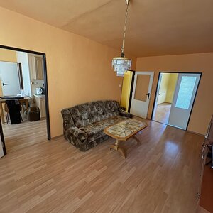 Poctivá tehla, priestor a ideálne 1. poschodie  Šahy — foto 10