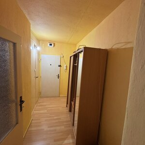 Poctivá tehla, priestor a ideálne 1. poschodie  Šahy — foto 15