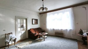 Veľkoryso riešený 4-bytový rodinný dom s letnou kuchyňou a hospodársko — foto 11
