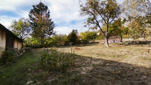 Veľkoryso riešený 4-bytový rodinný dom s letnou kuchyňou a hospodársko — foto 17