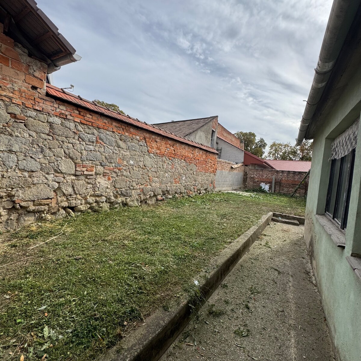 5-izbový dom na Petőfiho ulici v Šahách — foto 13