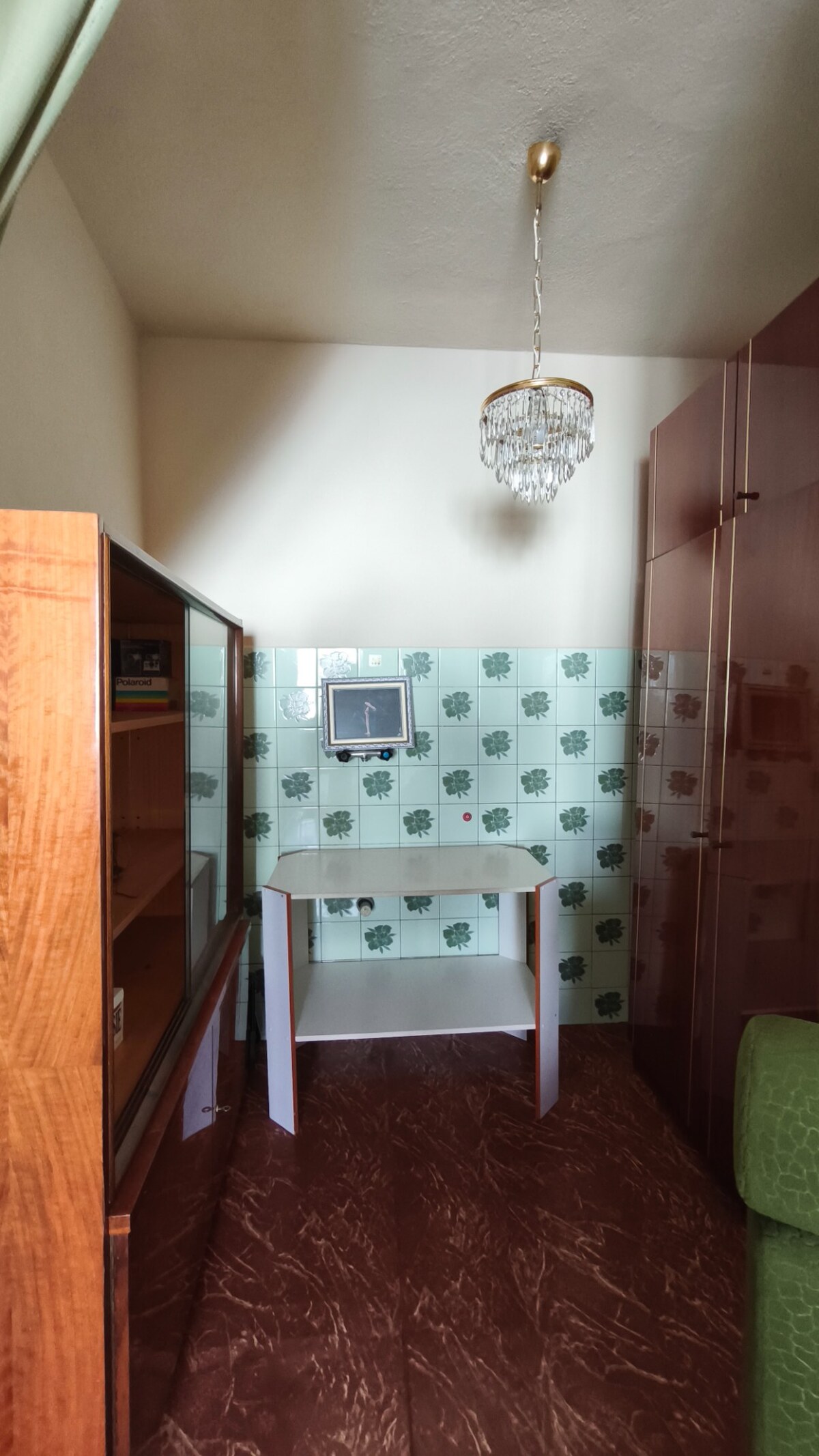 MIMORIADNE ZNÍŽENÁ CENA! Priestranný 6-izbový RD, Nenince, V. Krtíš. — foto 8