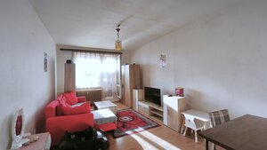 Znížená cena! 2,5-izbový byt s balkónom, Hviezdoslavova, V. Krtíš. — foto 1