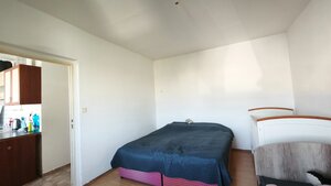 Znížená cena! 2,5-izbový byt s balkónom, Hviezdoslavova, V. Krtíš. — foto 5