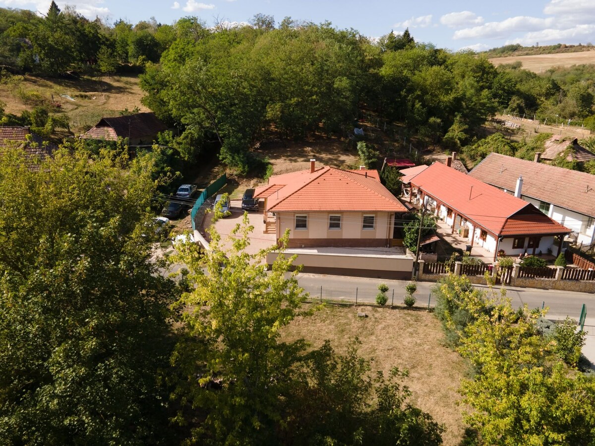 Kompletná prémiová rekonštrukcia: 4-izbový rodinný dom, — foto 6