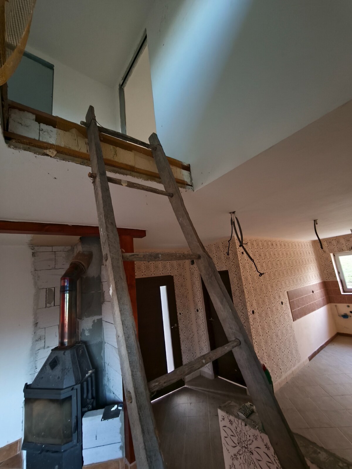 Farmárska usadlosť v osade Prieloh, okr. V. Krtíš. — foto 8