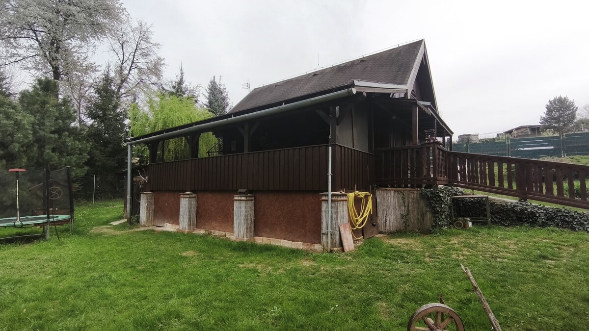 Znížená cena! Celoročne obývateľná chata pri Sklabinskom rybníku v okr — foto 4