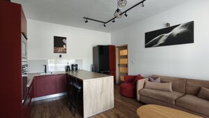 Na prenájom 2-izbový byt s balkónom, Kaskády, Veľký Krtíš. — foto 2