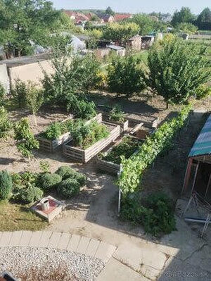 Váš nový rodinný prístav v obci Iža: Priestor, kľud a čerstvá úroda.. — foto 14
