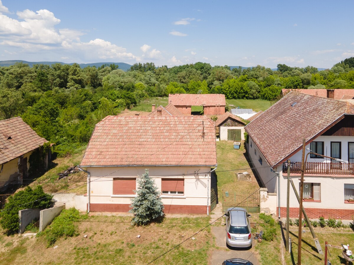 Vidiecka usadlosť (151 m²)  pozemkom 2642 m² v obci Ipolyvece HU — foto 2