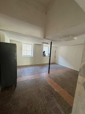 Obchodné priestory na predaj centrum mesta Šahy — foto 3