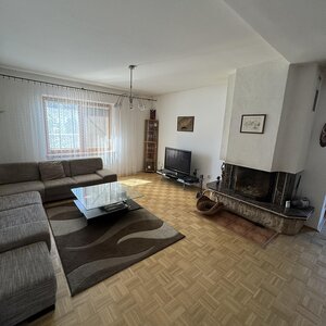 Moderný 4-izbový rodinný dom s garážou a terasou | Plaštovce — foto 3
