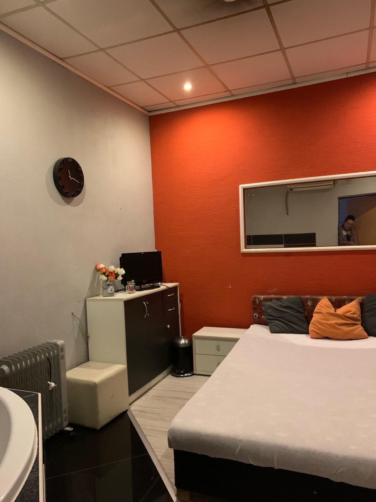 Budova na predaj centre mesta Šahy — foto 14