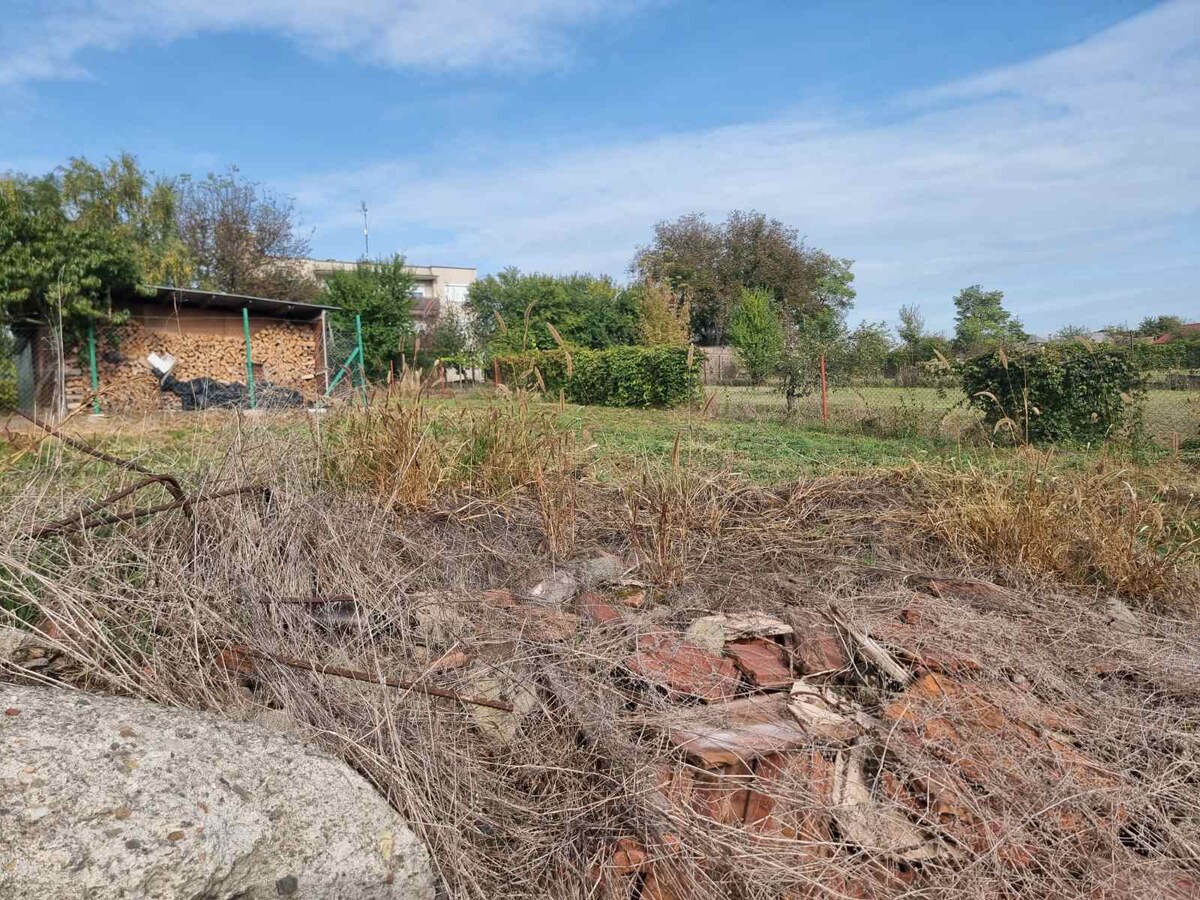 Na predaj stavebny pozemok  Vyškovce Nad Ipľom  1392m2 — foto 3