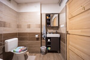 Investičná príležitosť: 2 rodinné domy s obrovským pozemkom (2734 m²) — foto 13