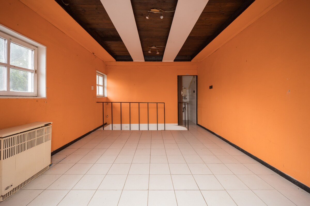 3 podlažiach s nákladným výťahom, centrum Rétság — foto 4