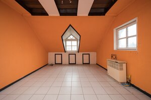 3 podlažiach s nákladným výťahom, centrum Rétság — foto 3