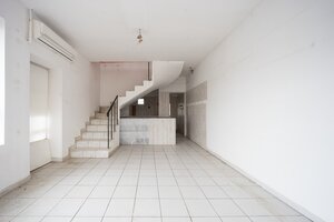 3 podlažiach s nákladným výťahom, centrum Rétság — foto 6