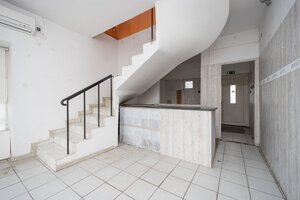 3 podlažiach s nákladným výťahom, centrum Rétság — foto 7