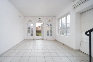 3 podlažiach s nákladným výťahom, centrum Rétság — foto 9