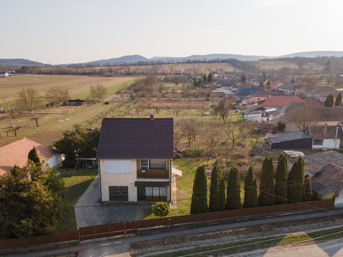 Priestranný 5-izbový dom len 8 km od Šiah – Drégelypalánk HU