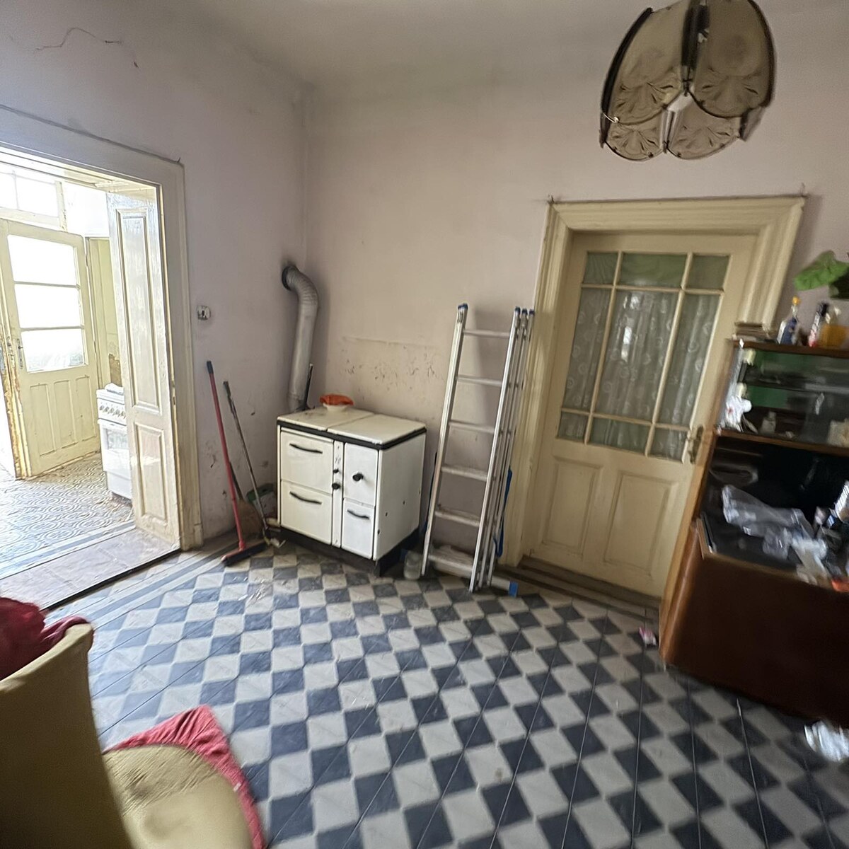 Exkluzívne Na predaj starší R Dom v Šahách  L Štúra — foto 16