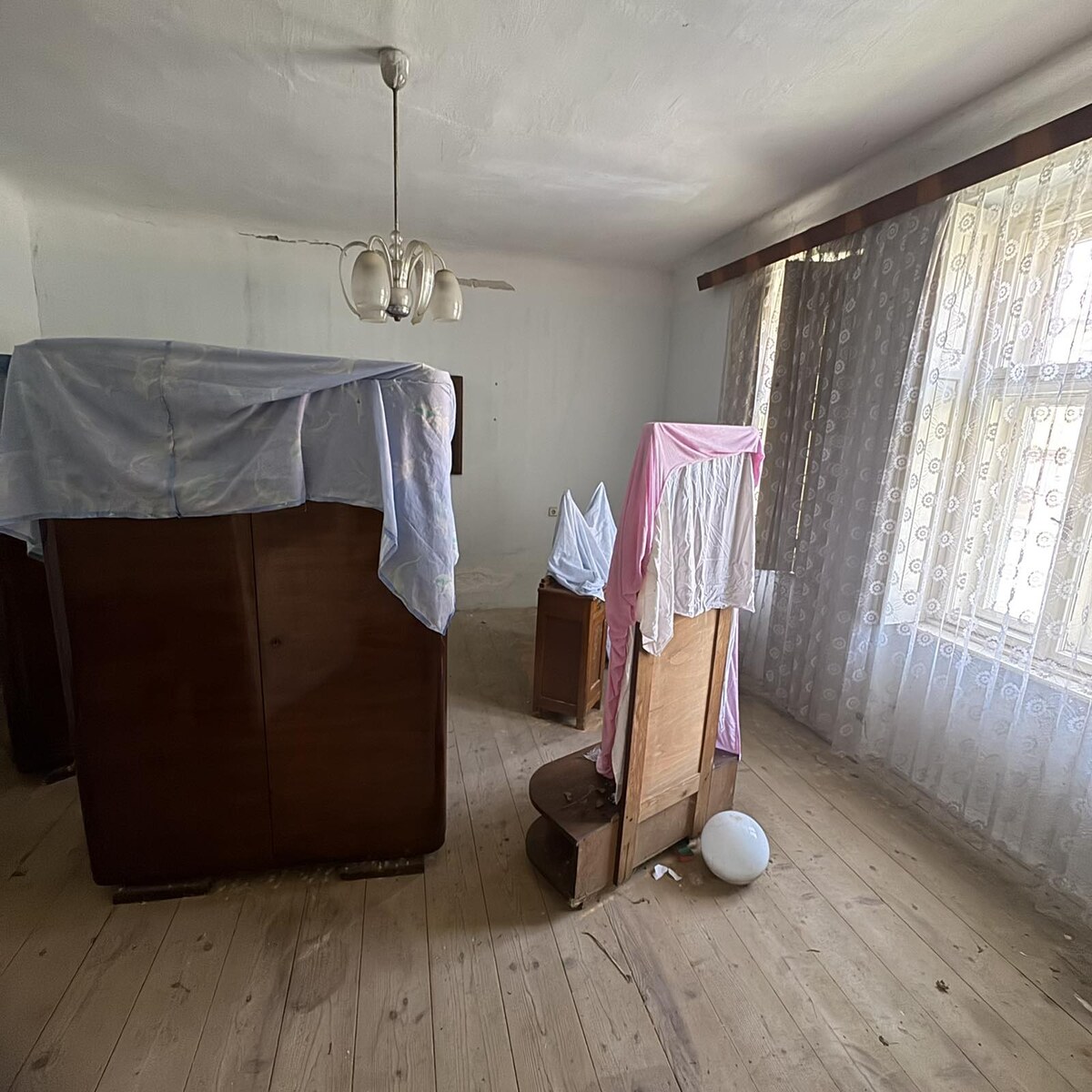 Exkluzívne Na predaj starší R Dom v Šahách  L Štúra — foto 17