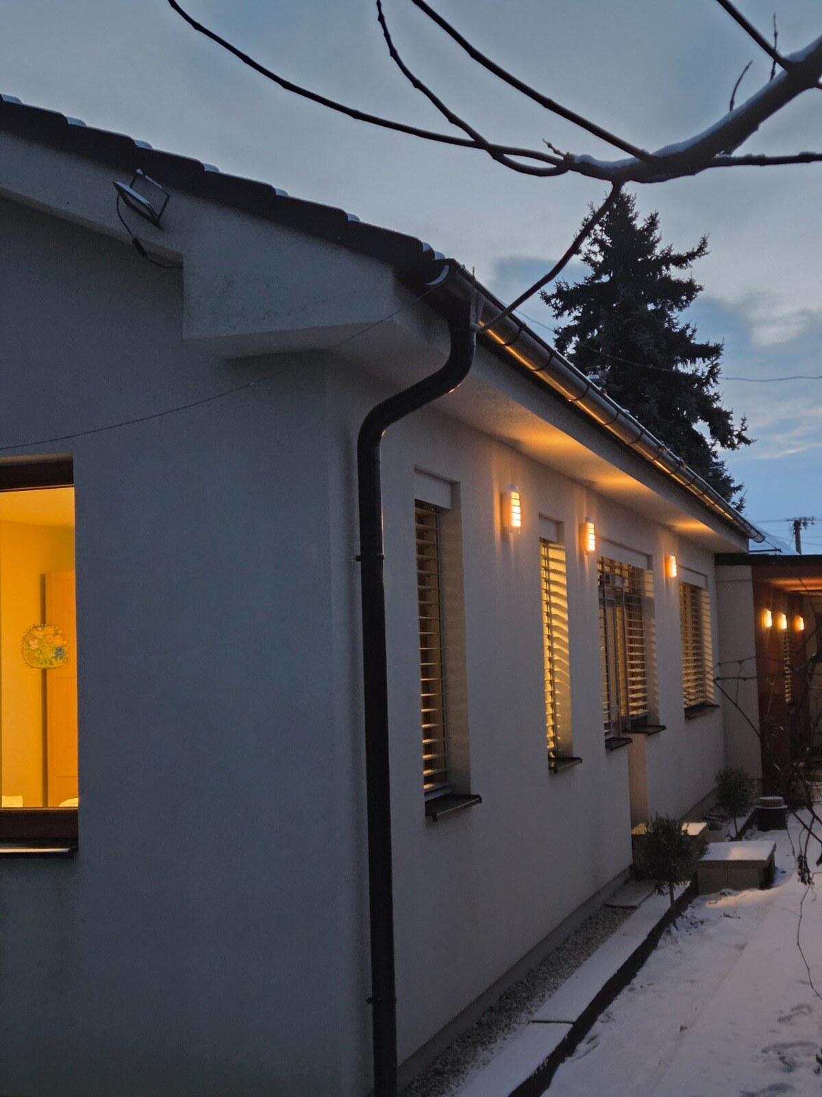 Nadštandardný dom 10 minút od Nitry v Golianove s veľkým pozemkom — foto 14