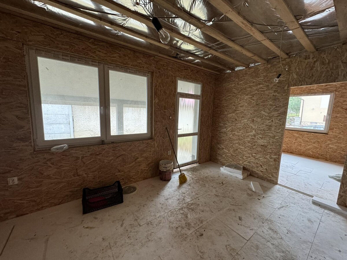 Ponúkame na predaj novostavbu drevodom — foto 17