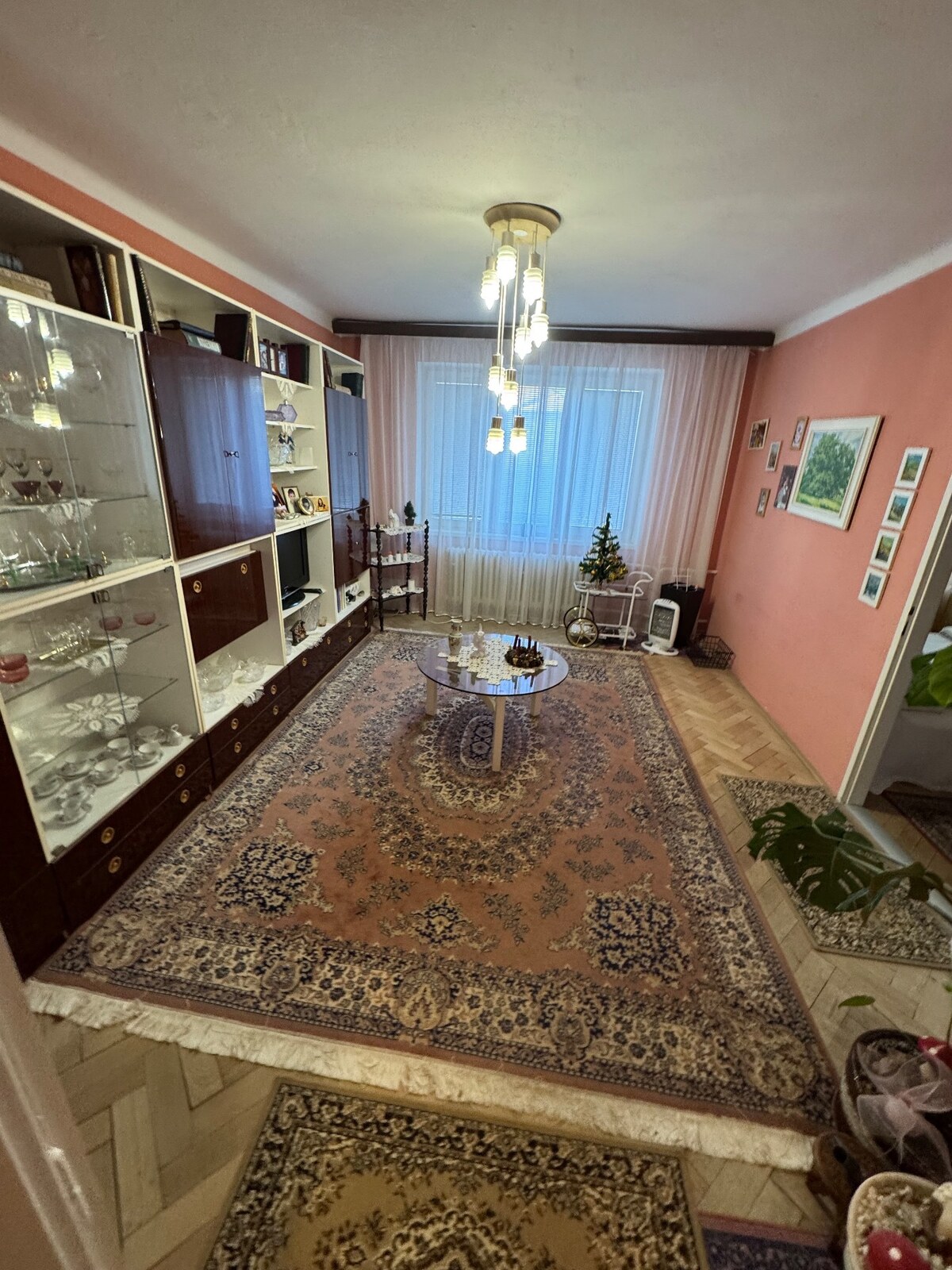 Na predaj 3 izbový byt na prízemí v centre mesta Šahy. — foto 4