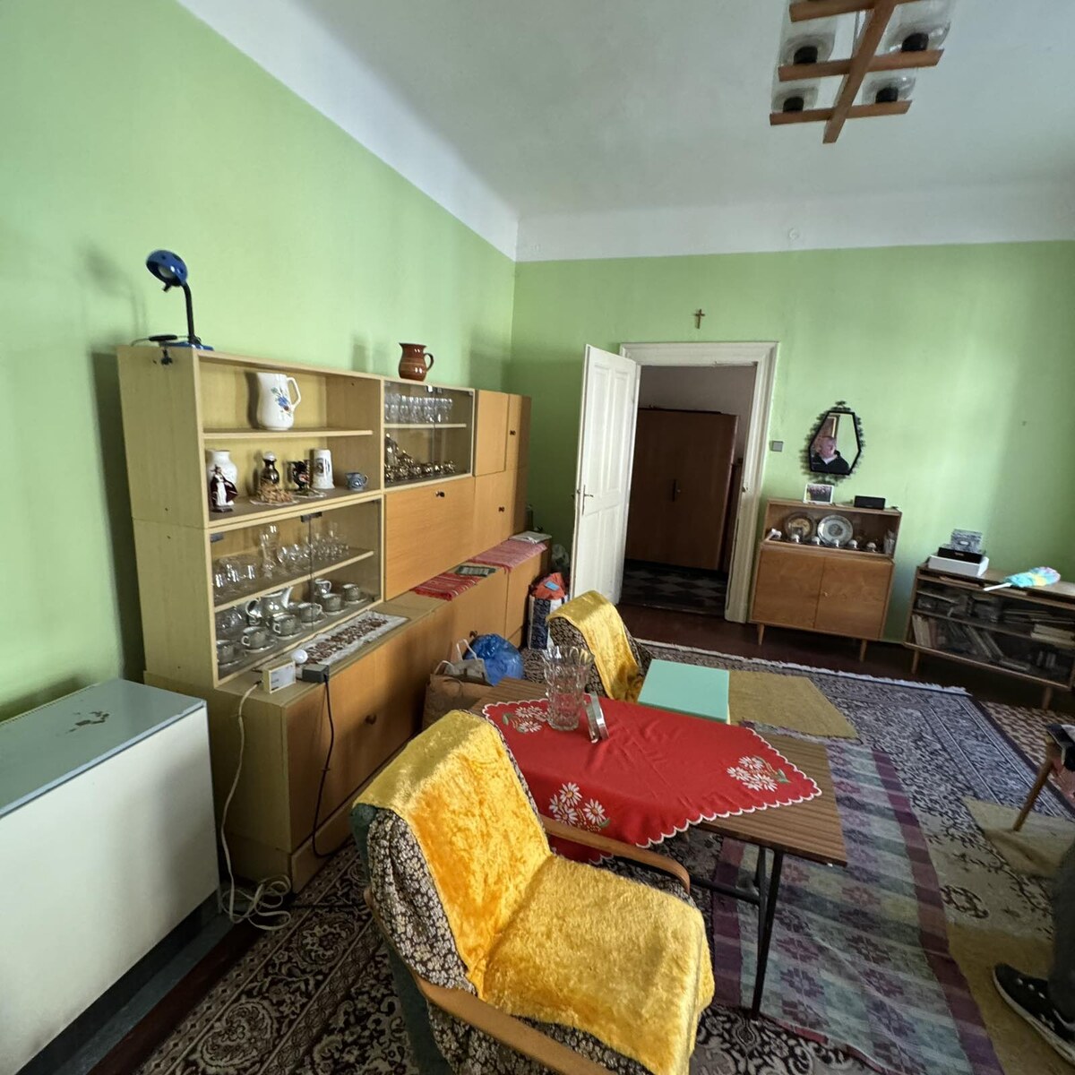 Útulný rodinný dom v centre Šiah — foto 5