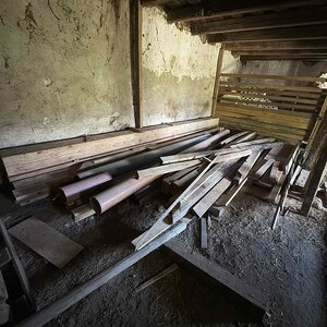 Na predaj starší sedliacky R. dom  s obrovským pozemkom  2924m2 — foto 18