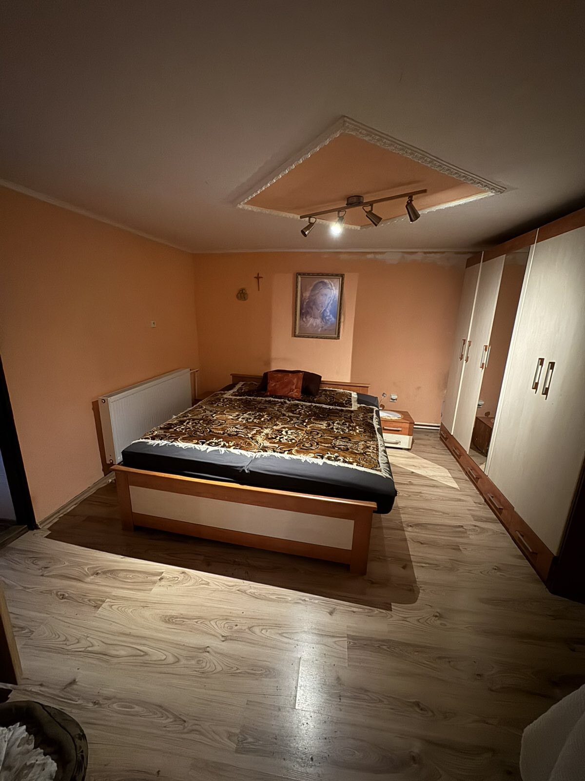 Znížená cena Na predaj: Rodinný dom – Šahy, okraj prírody — foto 9