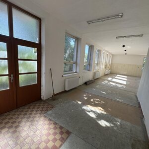 Podnikateľský sen v Šahách: Priestor s plochou 600 m² — foto 14