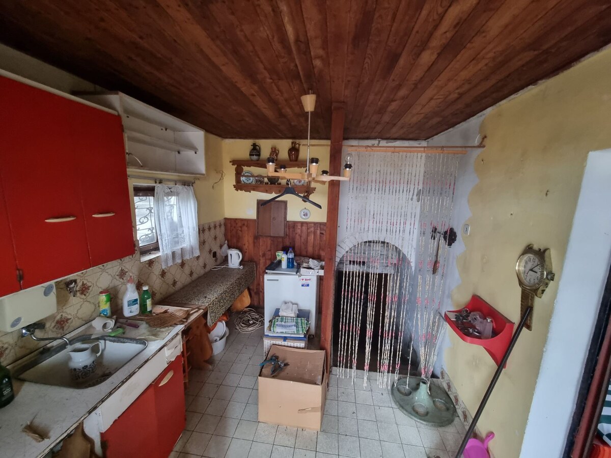 Predaj chaty vo vinárskej oblasti v Šahách, okres Levice — foto 5