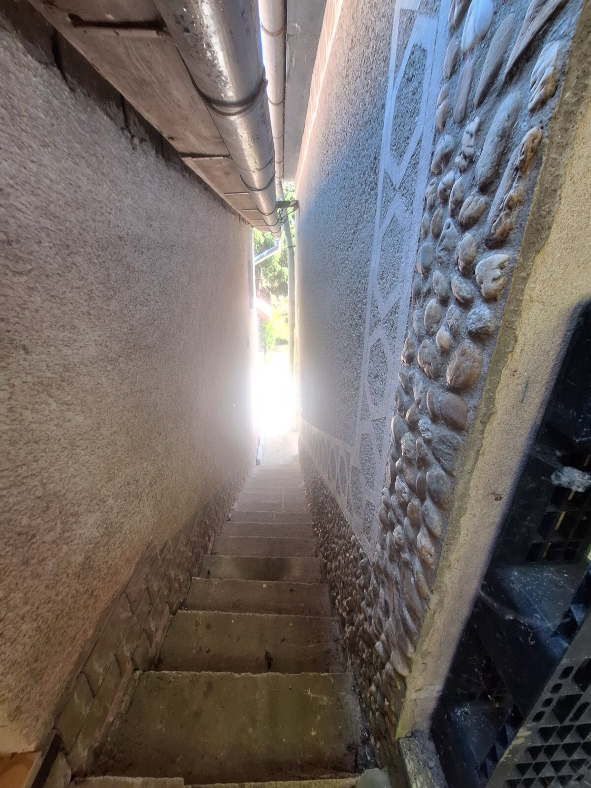 Ponúkame Vám na predaj chatu, rekreačný domček v obci Veľké Turovce — foto 7