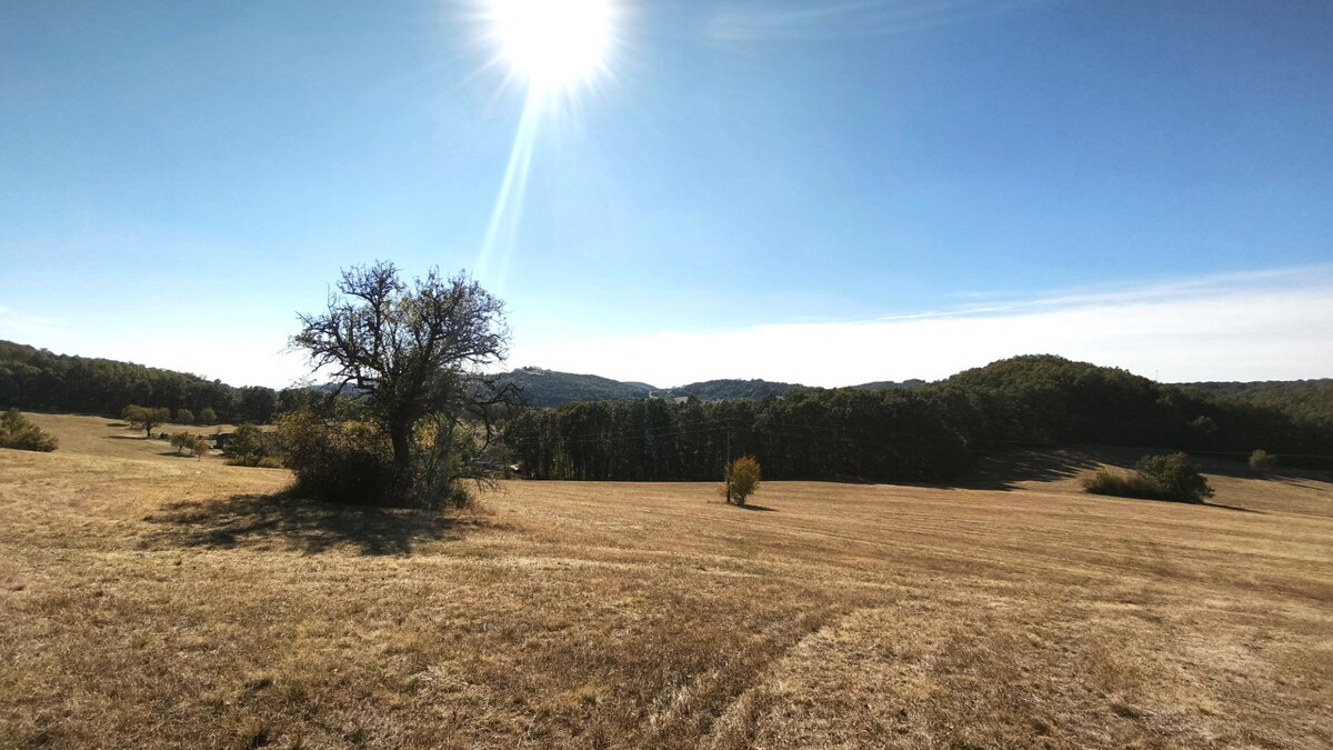 Očarujúci pozemok (3,1 ha) s panoramatickým výhľadom v obci Hrušov — foto 7
