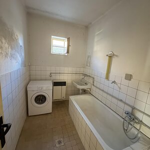 HĽADÁTE POKOJ, VEĽKÚ ZÁHRADU A PRAVÚ DEDINSKÚ POHODU? — foto 13