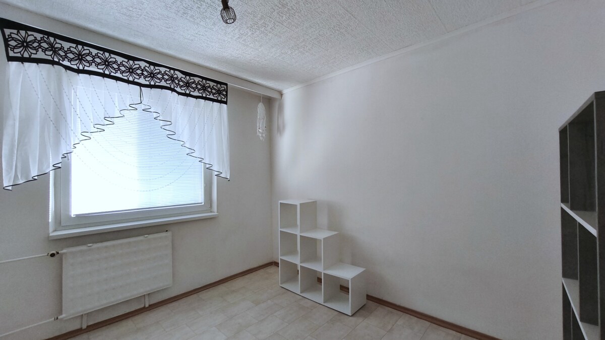 VÝRAZNE ZNÍŽENÁ CENA! 3-izb. byt s balkónom, B. Němcovej 51, V. Krtíš — foto 9