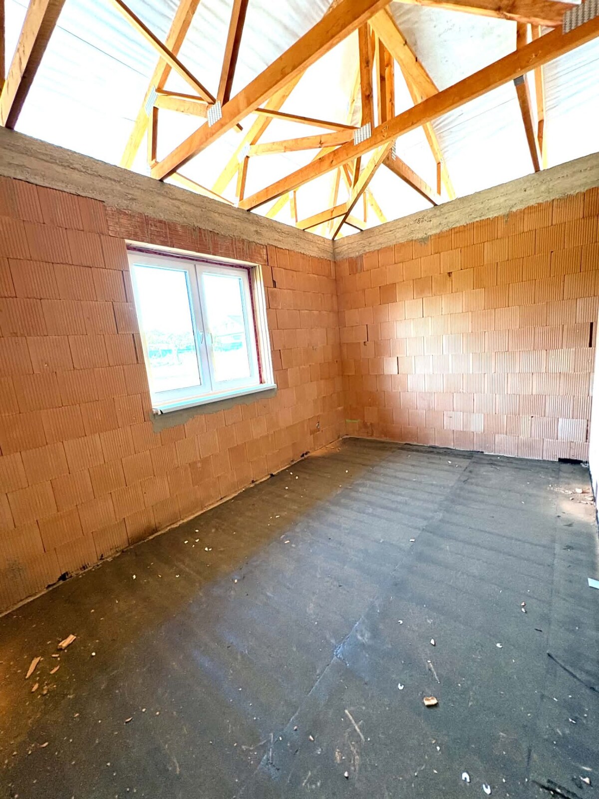 Na predaj novostavba 5-izbového bungalovu neďaleko Nitry — foto 11