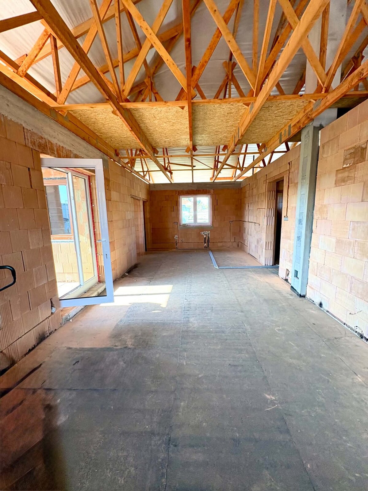 Na predaj novostavba 5-izbového bungalovu neďaleko Nitry — foto 7