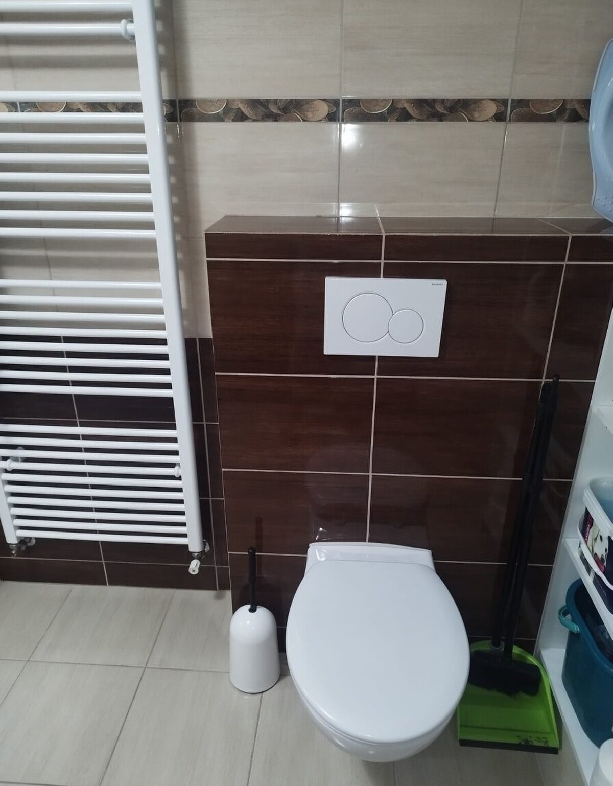 Na predaj prerobený 3-izbový rodinný dom v meste Šurany — foto 9