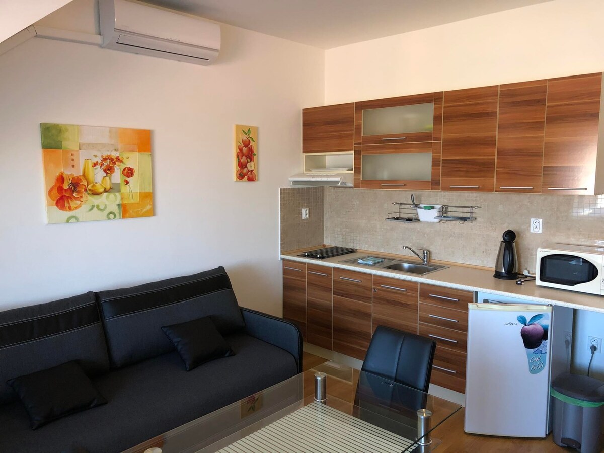 Na predaj apartmán s balkónom Podhájska — foto 4
